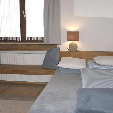 Am Wolfgangsee Strobl