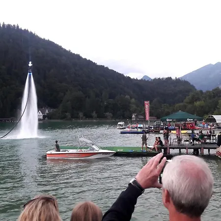 Am Wolfgangsee Strobl